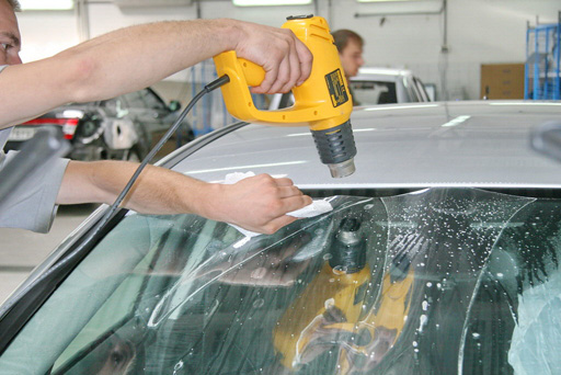 Бронирование лобового стекла автомобиля